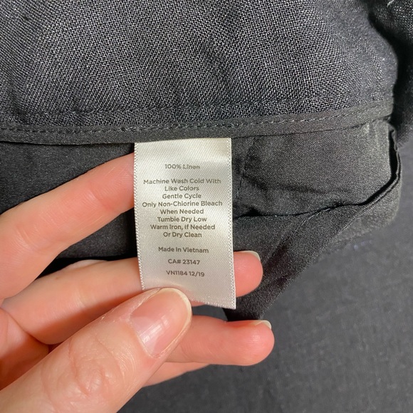Talbots Size 14 Black 100% Linen Lightweight Cropped Elastic Waistband Pants - Picture 13 of 15